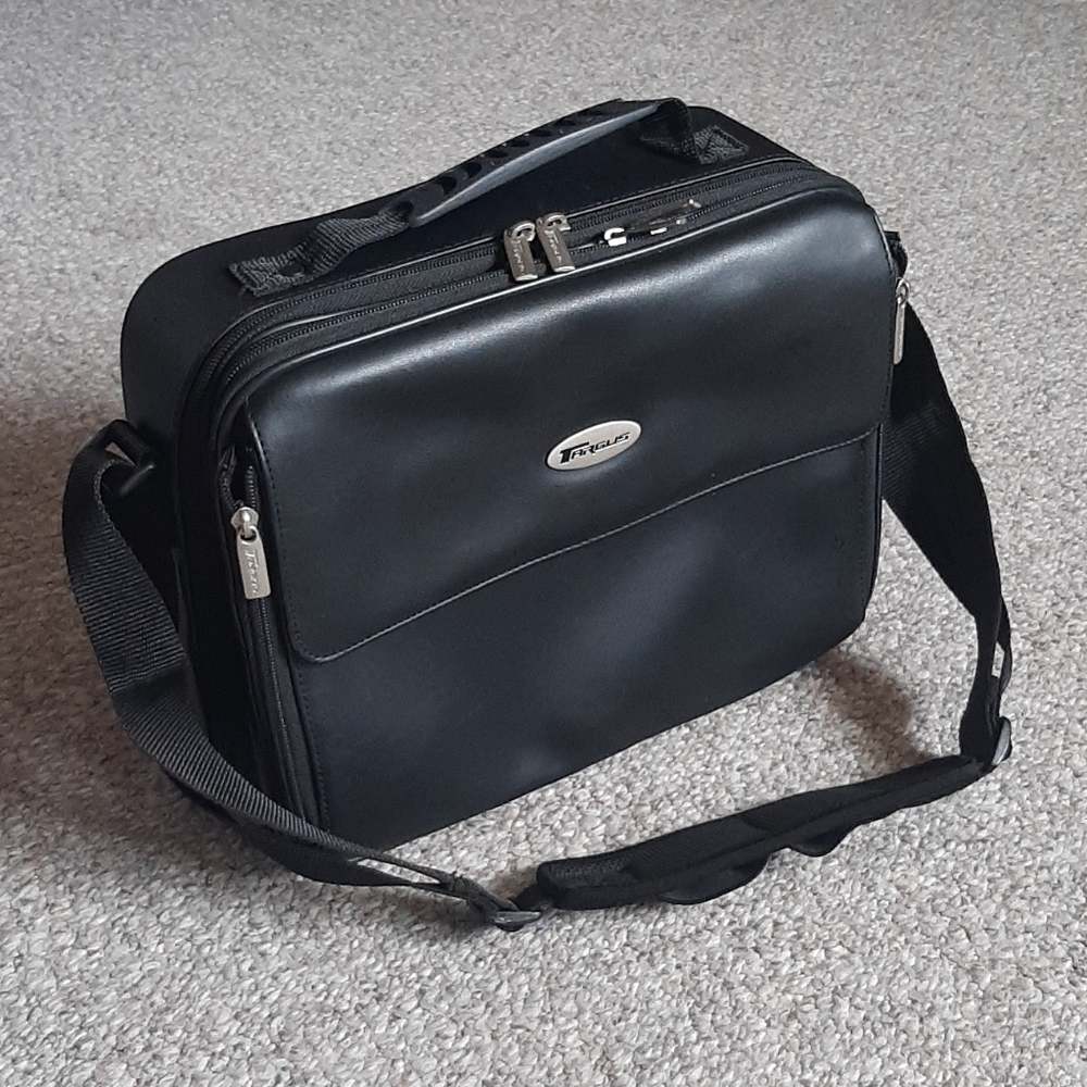 Targus Small Mini Briefcase